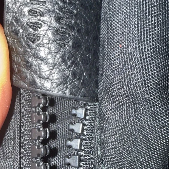 Gucci Black Monogram Messenger Bag - Picture 5 of 5